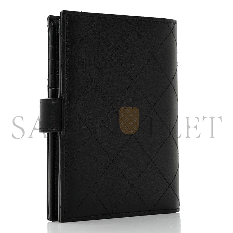 Ch**el MASTER GRAINED CALFSKIN QUILTED PASSPORT HOLDER WALLET SO BLACK A96066 (15*10*3cm)